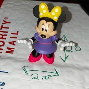Minnie Mouse Purple and Pink Toy Figure Micro 2in